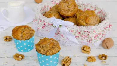 Breakfast Oatmeal Cupcakes