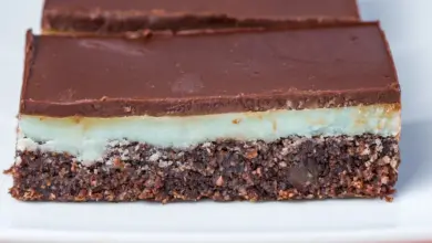 No Bake Peppermint Slice