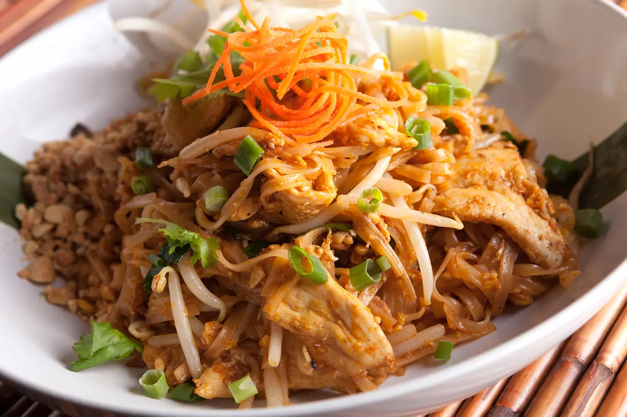 Quick Chicken Pad Thai on a White Bowl