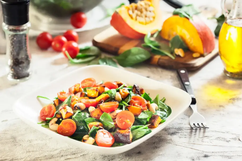 Roasted Pumpkin Salad with Spinach 