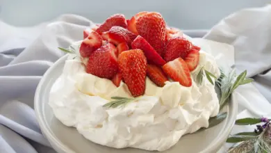 Stovetop Pavlova With Strawberries On Top