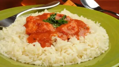 Close Up of 1-Pot Butter Chicken with Rice