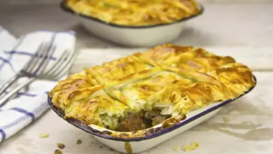 Beef Guinness Pies With Pastry On Top